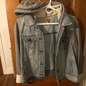 American Eagle Outfitters Light Blue and Gray Jean Jacket